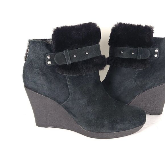 UGG Women's Antonia US 7 Black Suede Fur Cuffed Wedge Ankle Boots Booties - Picture 9 of 11